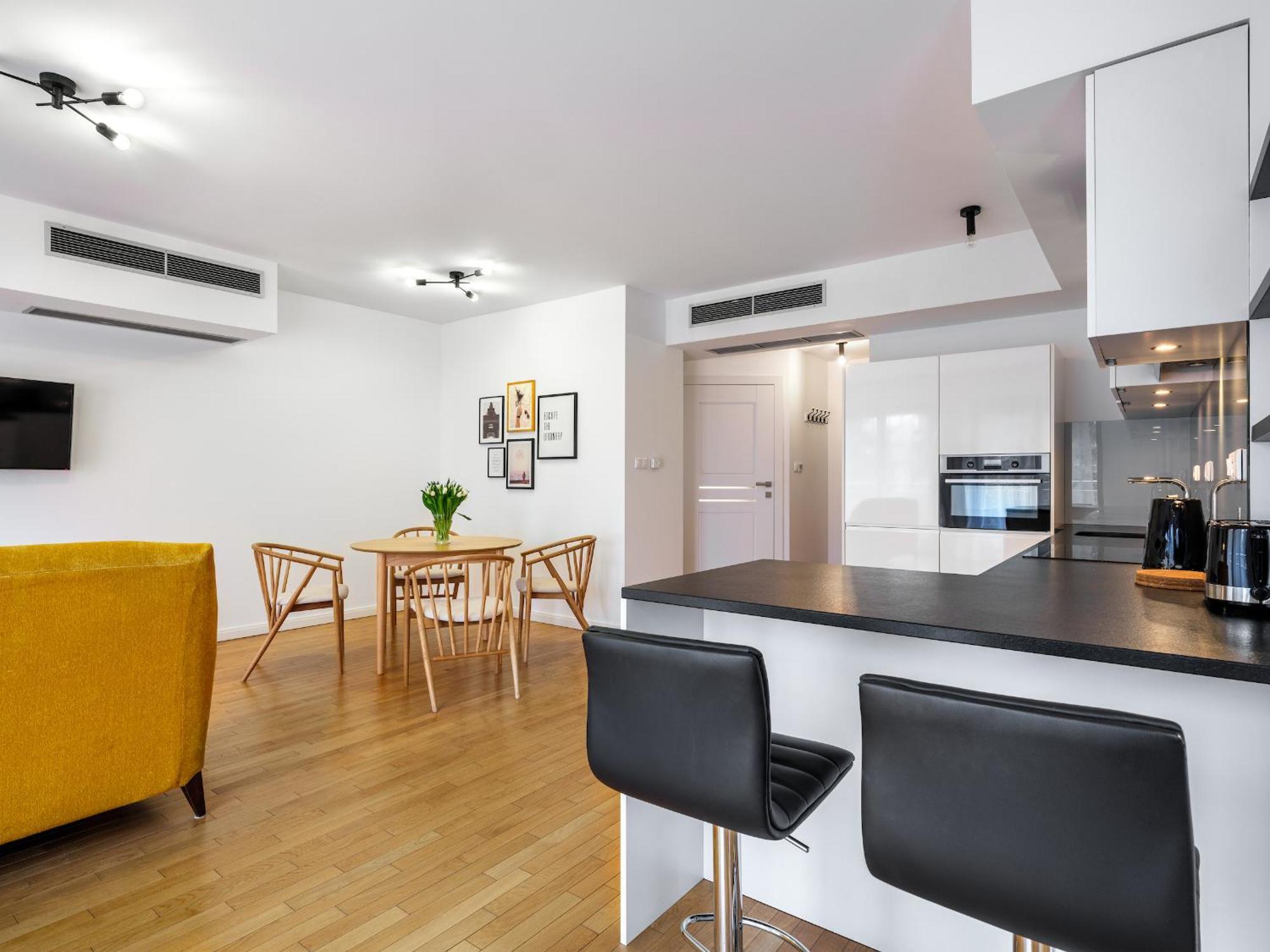 Modern Central Apartment W. Parking By Tyzenhauz Cracóvia Exterior foto
